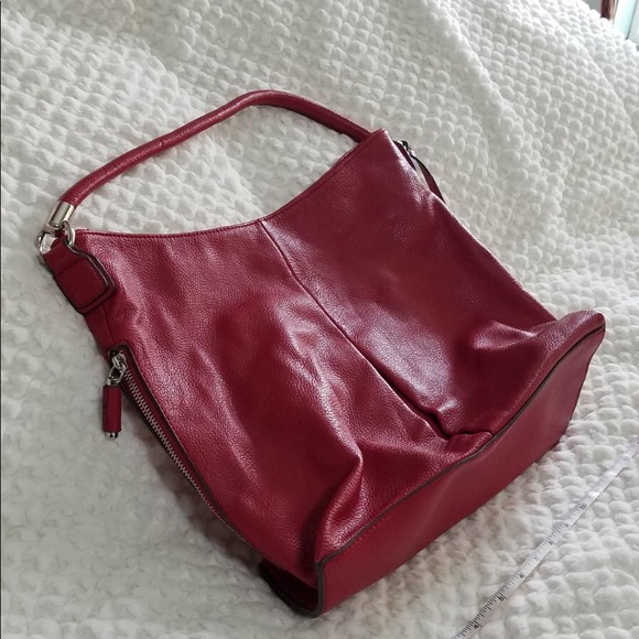 Liz Claiborne Bag - Picture 3 of 3